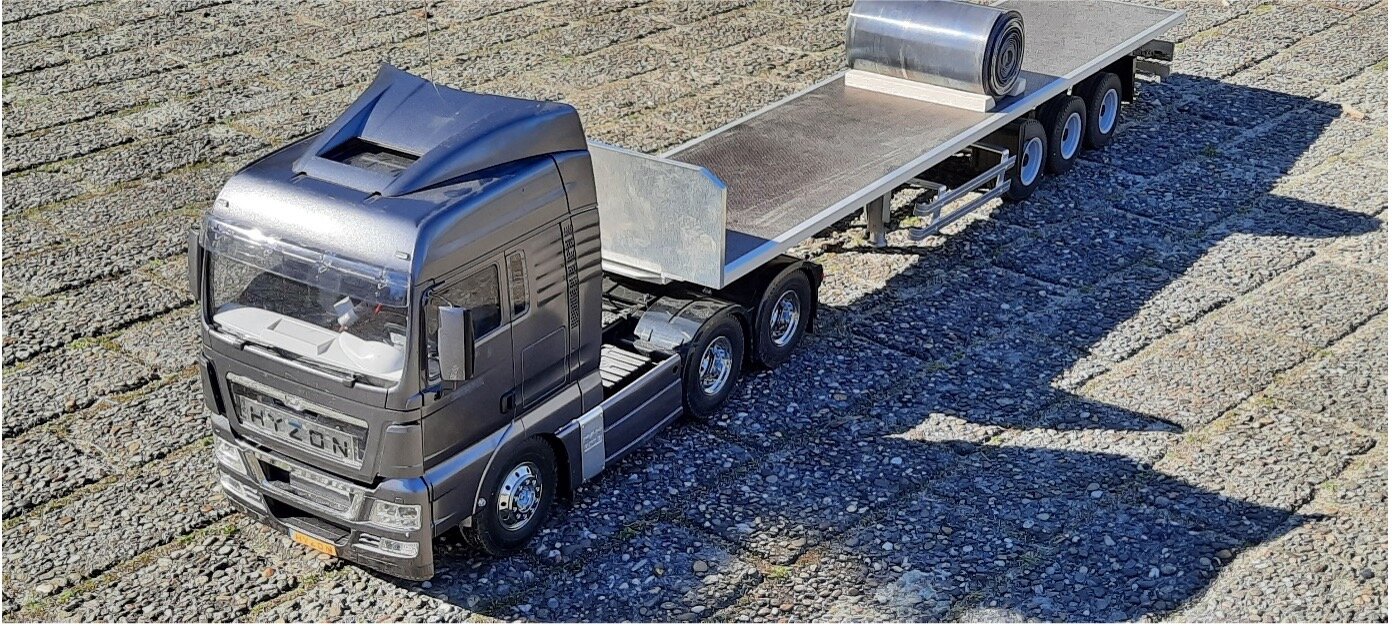 Hydrogen truck 16